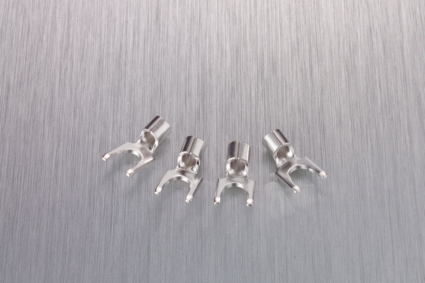 【30%OFF】 UFP-HSR 4個